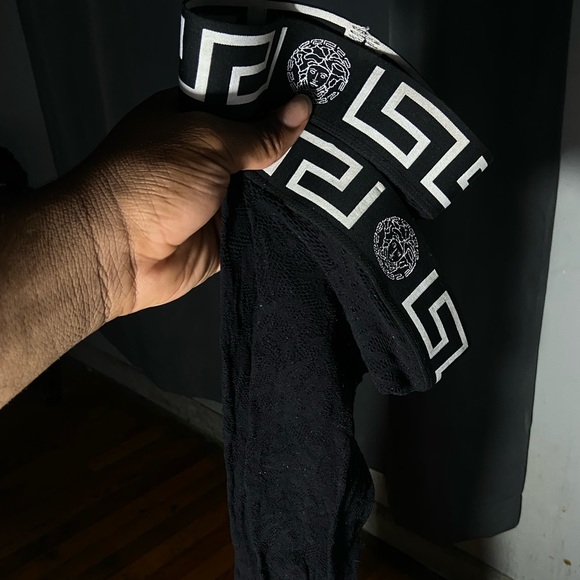 Versace Lace Greco Border Stockings - Picture 2 of 7